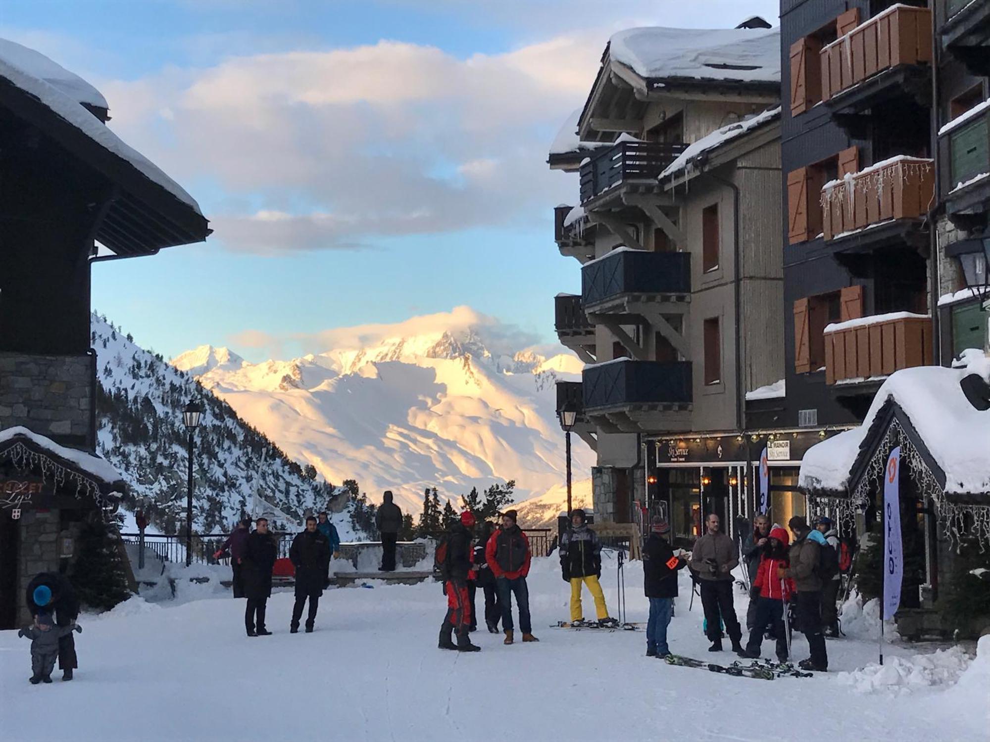 Arc 1950 - Appartement 2 Chambres - Ski-In & Out - Grande Terrasse Ensoleillee Les Arcs  エクステリア 写真
