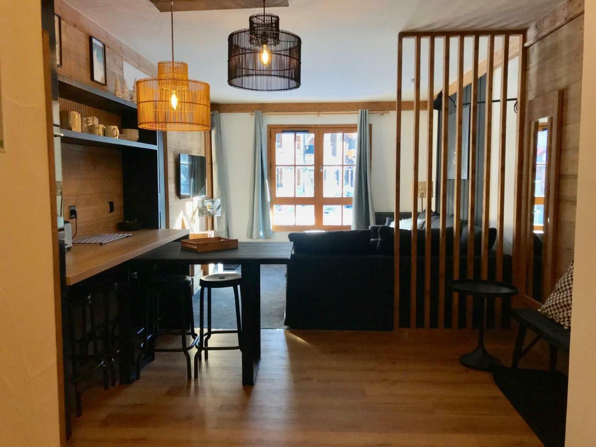 Arc 1950 - Appartement 2 Chambres - Ski-In & Out - Grande Terrasse Ensoleillee Les Arcs  エクステリア 写真